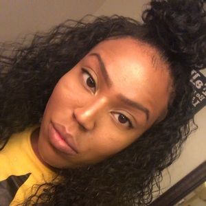 Meet your Posher, Mel